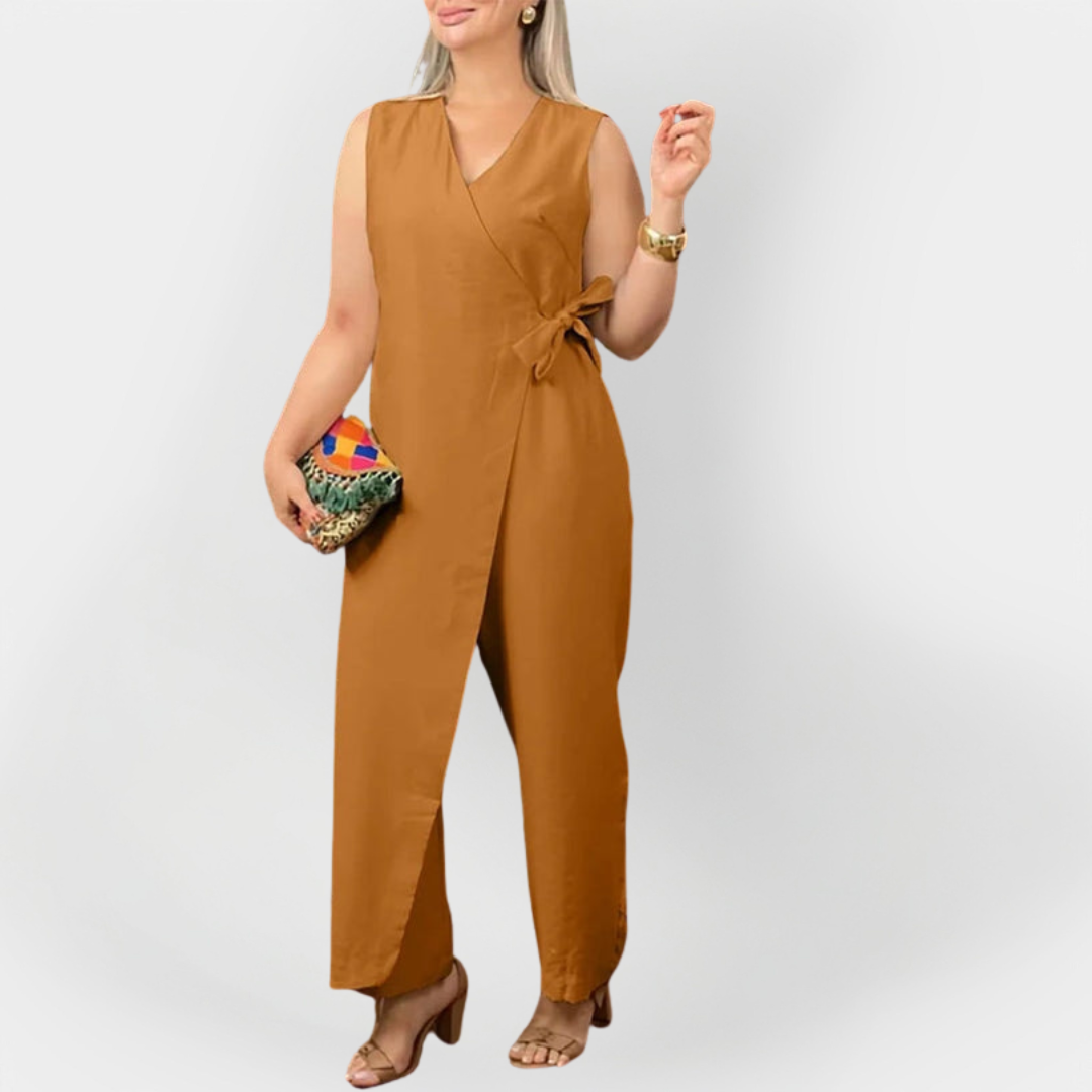 Teuta | Elegantan bezrukavni kombinezon